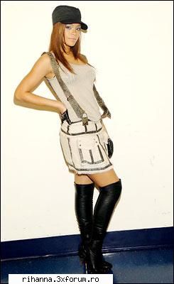 Poze cu Rihanna!!!!!! - rihanna_girl - ->>Photos<--