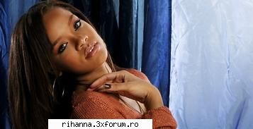 Poze cu Rihanna!!!!!! - rihanna_girl - ->>Photos<--