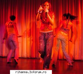 Poze cu Rihanna!!!!!! - rihanna_girl - ->>Photos<--